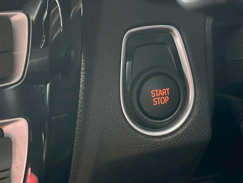 รหัสรถ WMT8008 BMW 330e M Sport LCI ปี 2018 10