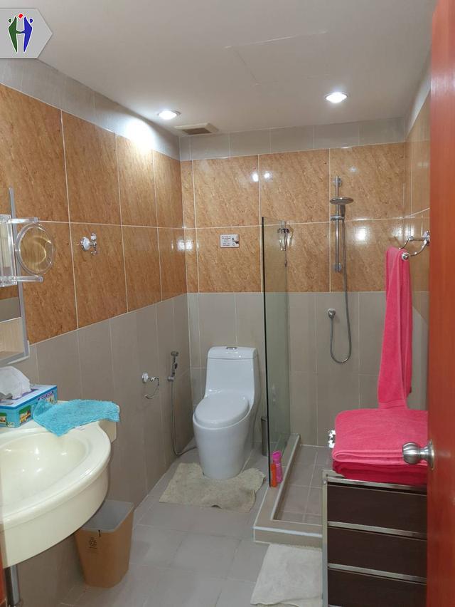 ให้เช่าทาวเฮ้าท์ซอยเขาตาโล ราคา 10000 บาท ภายในบ้านมาพร้อมกับ -เครื่องปรับอากาศ  -เฟอร์นิเจอร์ครบชุดพร้อมเข้าอยู่  -เครื่องทำน้ำอุ่น  -ระบบรักษาความป 8