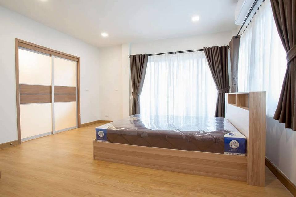 บ้านเดี่ยว คาซ่า วิลล์ สุขาภิบาล 5 4ห้องนอน เช่า 5