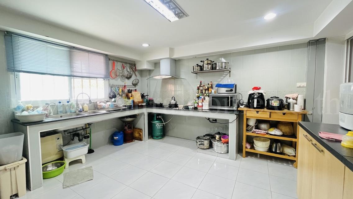 อาคารพาณิชย์ 3.5 ชั้น 2 คูหา ซอยเทียนทะเล 19 วัดหัวกระบือ  14