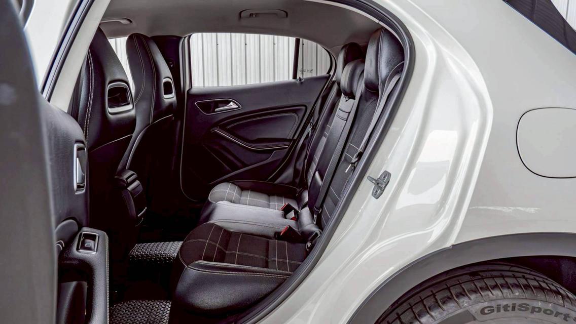 #BENZ GLA-CLASS, 200 ปี 2015 สีขาว โฉม W156 ปี รูปที่ 5