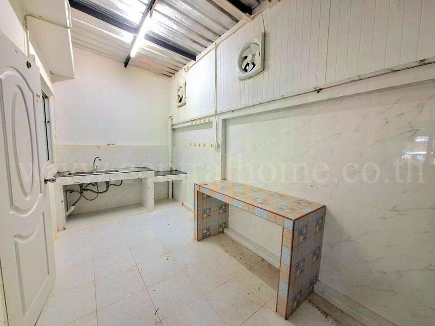 ทาวน์เฮ้าส์ ธาราศิริ โพรงมะเดื่อ ใกล้ แม็คโคร นครปฐม 14