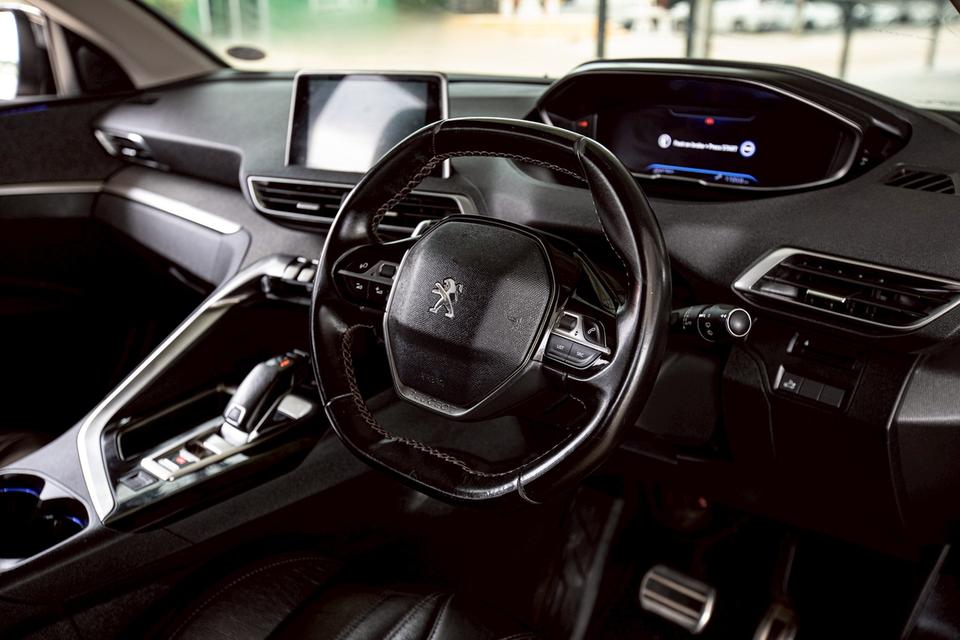 PEUGEOT 3008 1.6 T ALLURE ปี 2020 สีส้ม  มือเดียวป้ายแดง 14