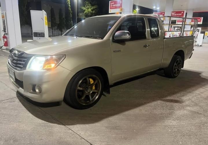 Toyota Hilux Vigo Champ ปี 2011 5