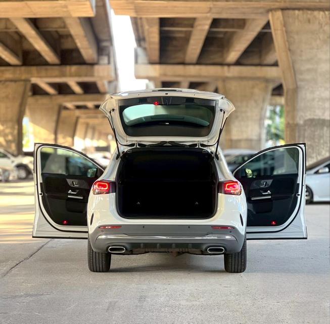 2021 Benz GLA200 AMG W247 รถสวยจัดมือเดียวพร้อมใช้งาน รูปที่ 6