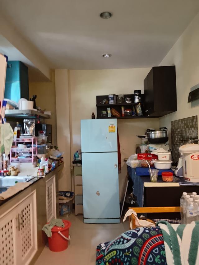 บ้านทาวน์เฮ้าส์ 2 ชั้น 3 ห้องนอน 2 ห้องน้ำ 17