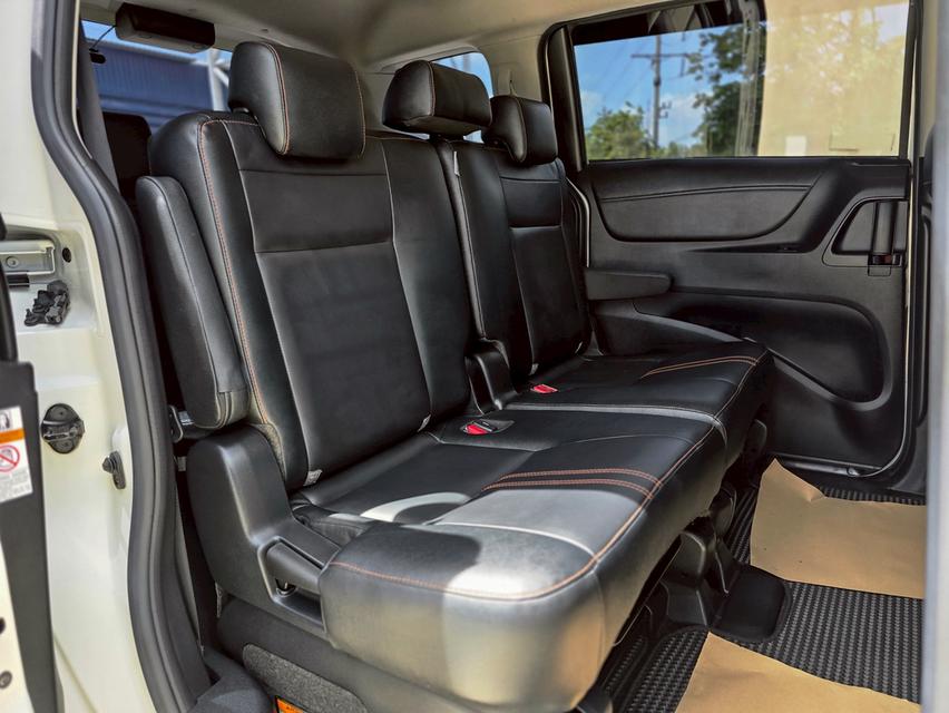 รหัสรถ CBLX5752 ✨TOYOTA Sienta 1.5V ปี 2019 10