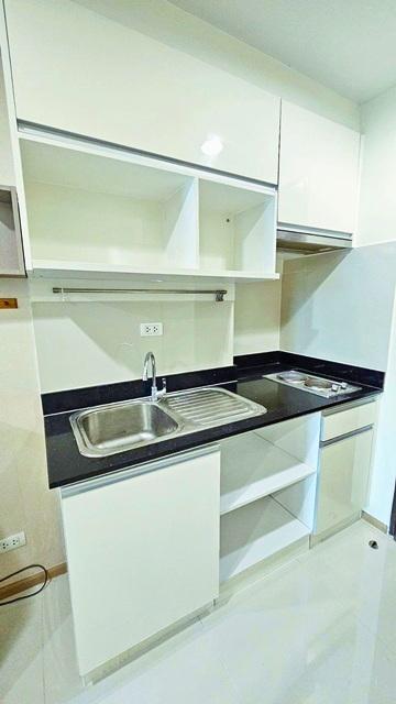 คอนโดเดอะไลน์ พหลโยธิน ชั้น 11 วิวสวน 45 ตร.ม.1 นอน 1 น้ำ BTS ห้าแยกลาดพร้าว 50ม. พร้อมเฟอร์ฯ เครื่องใช้ไฟฟ้า 4