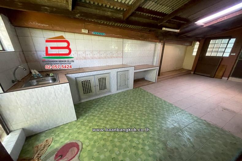 บ้านเดี่ยว 2 ชั้น เนื้อที่ 40.5 ตร.ว. ชุมชนอนันต์สุขสันต์ (ซอยรามอินทรา 5 แยก 77) ถนนเทพรักษ์ แขวงท่าแร้ง เขตบางเขน 7