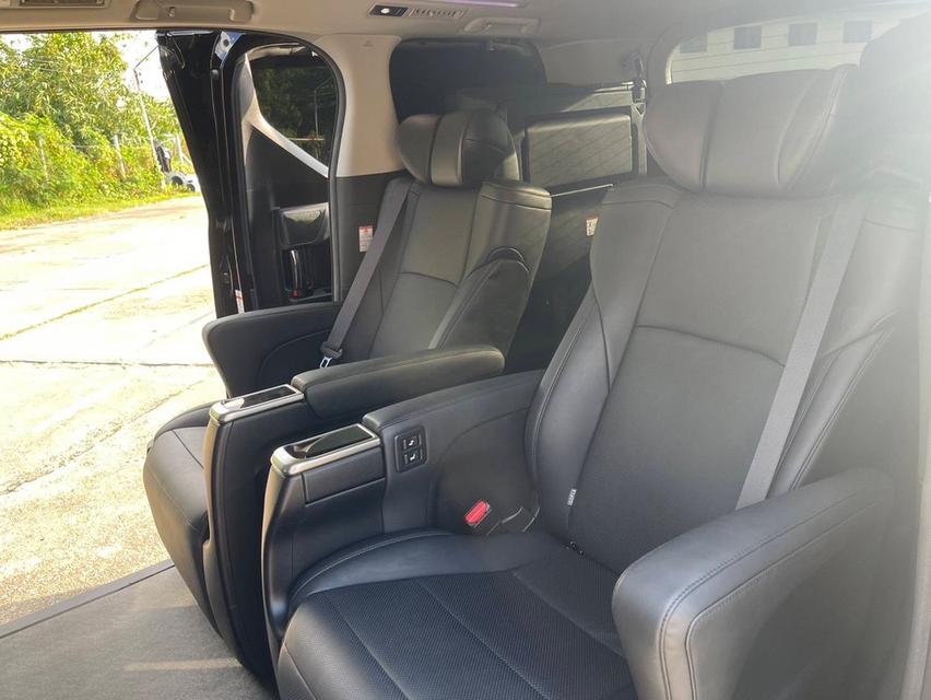 Toyota Vellfire ZG Edition (MNC) 2019 12