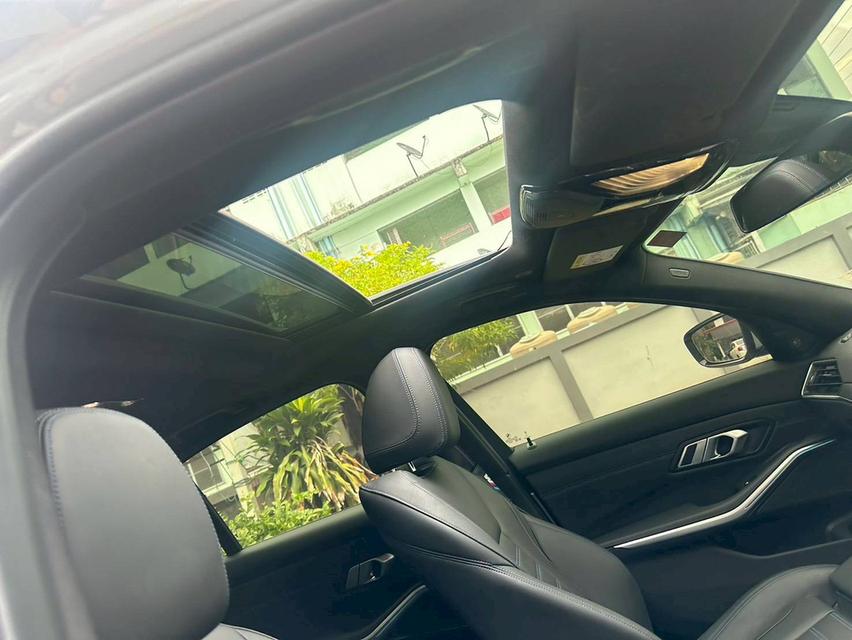 2025 BMW 330e M Sport Plug-in Hybrid G20 LCI รูปที่ 5