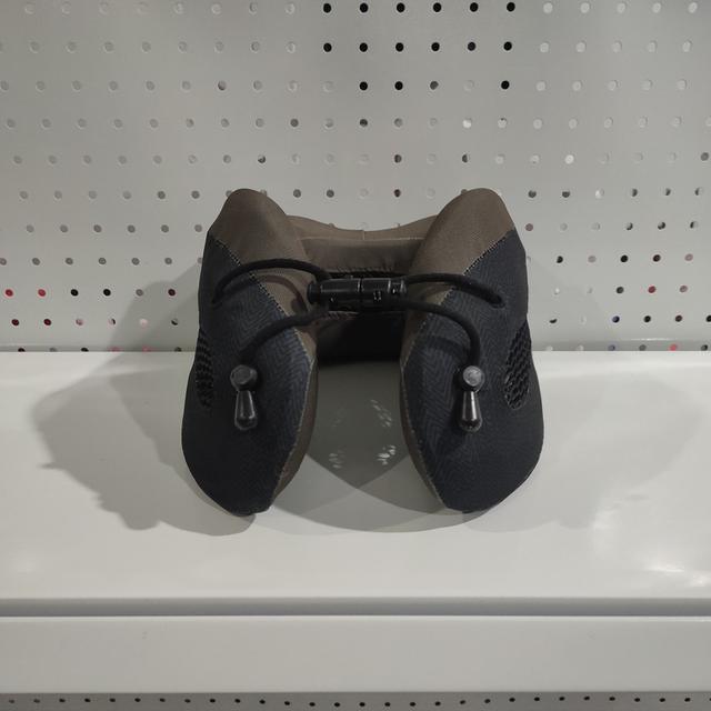 🔥หมอนรองคอ Cabeau Evolution cool neck pillow