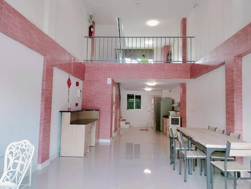 📢ให้เช่า 🏢ทาวน์โฮม /โฮมออฟฟิตห้องมุม 3.5 ชั้น ติด ABAC บางนา  โครงการเมทโทรบิซทาวน์ บรรยากาศสไตล์ยุโรป 5