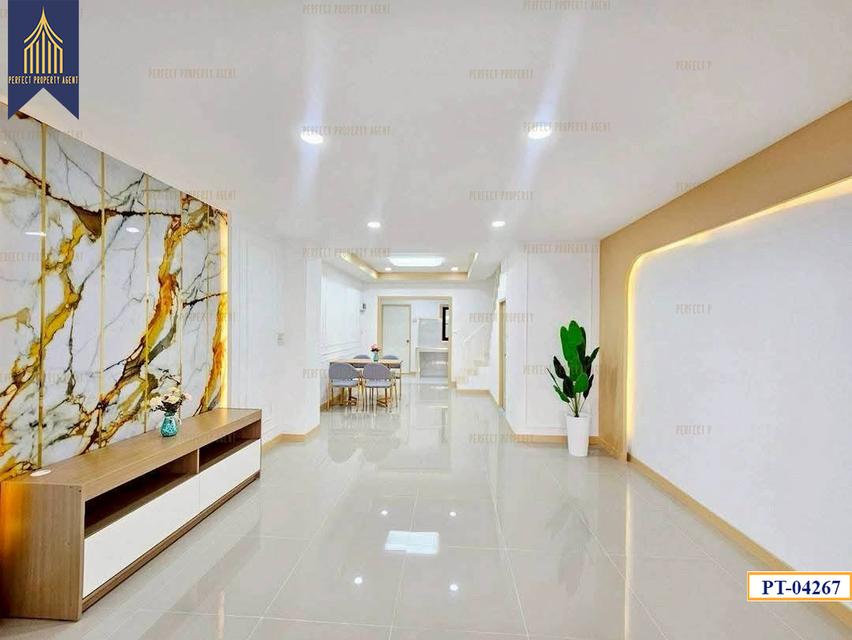 ขาย ทาวน์เฮ้าส์ บัวทองธานี บางบัวทอง ตกแต่งใหม่ ฟรีโอน 4