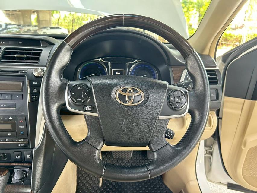 🚗 2016 Toyota CAMRY 2.5 Hybrid AT รูปที่ 12