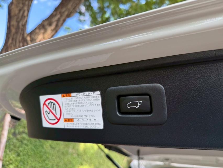 รหัสรถ AP4664 TOYOTA ALPHARD 2.5 SC package 2021 จด 2022 14