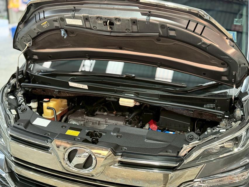 Toyota Vellfire 2.5Z ปี15 19
