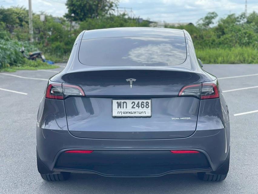 Tesla Model Y Long Range 2023  8