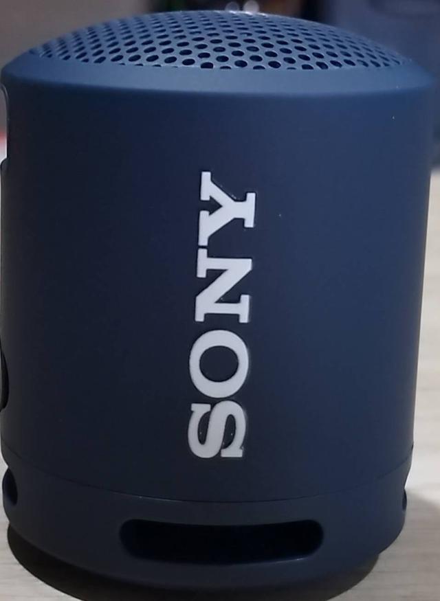 รูป ขายลำโพงบลูทูธไร้สายแบบพกพายี่ห้อ Sony รุ่น SRS-XB13 สีน้ำเงิน สินค้าใหม่