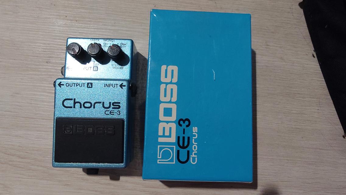 ขายเอฟเฟค boss CE-3 made in japan สภาพสวยเก่าเก็บ