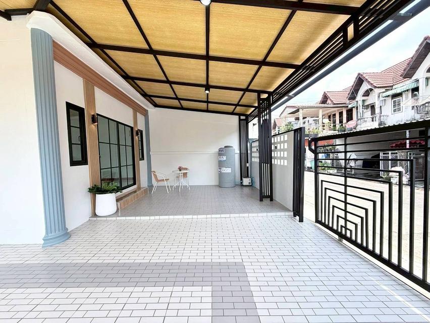 หลังมุม 32 ตรว. โซนเลียบวารี หนองจอก ฟรีโอน แบบนี้ต้องรีบ! 15