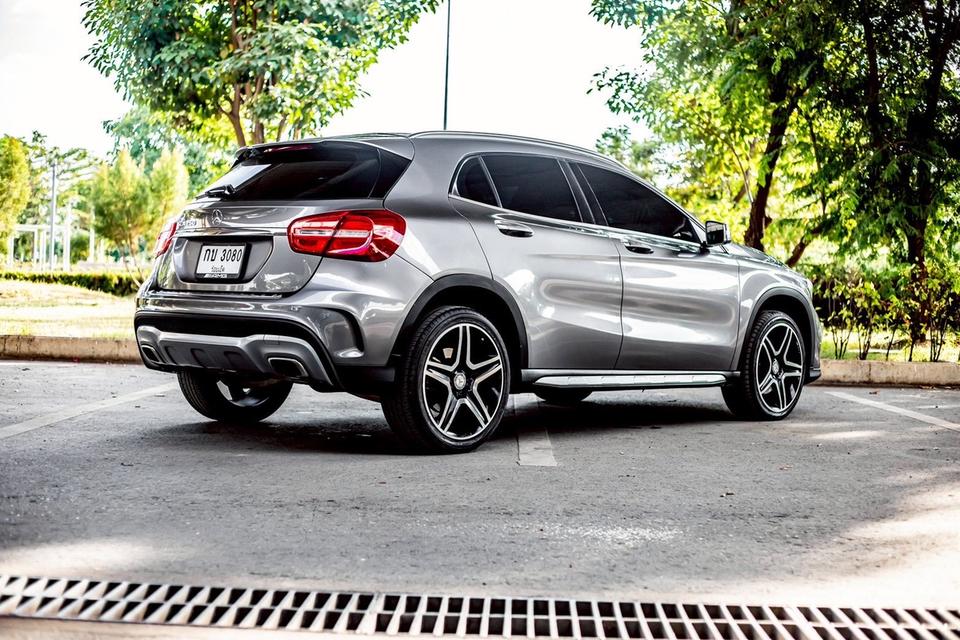 Mercedes Benz Gla250 ปี 2017 6