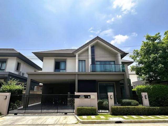 ายบ้านเดี่ยว บางกอก บูเลอวาร์ด สาทร-ปิ่นเกล้า 2 เนื้อที่ 60.1 ตารางวา พี้นที่ใช้สอย 248 ตารางเมตร โซนหน้า ใกล้สโมสรส่วนกลาง แต่งครบ พร้อมอยู่ 1