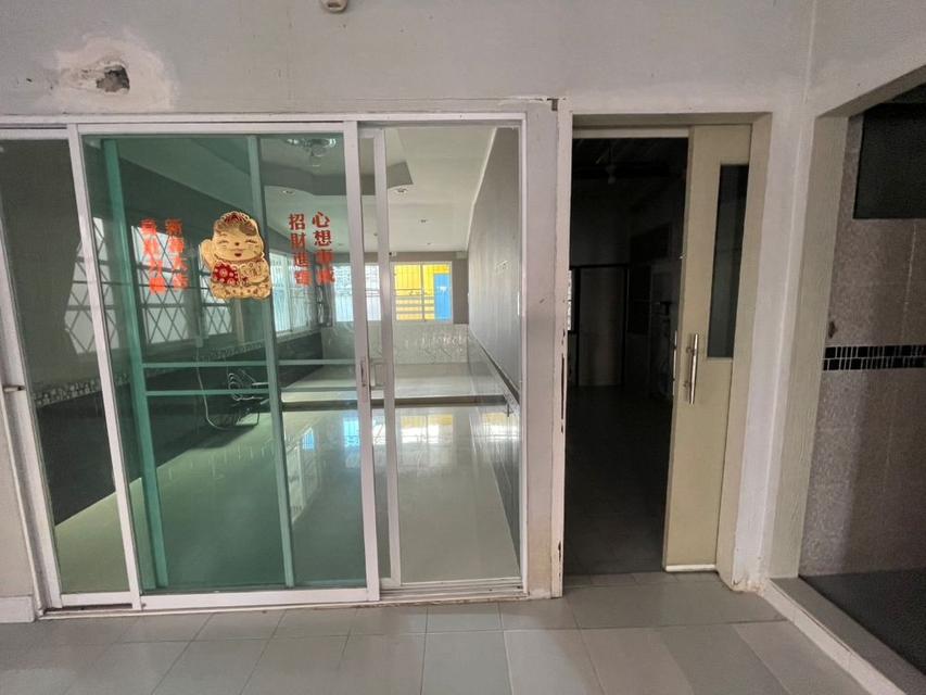 ขายบ้านเดี่ยวหลังมุม หมู่บ้านวรนุช เพชรเกษม 68 แยก 31 ทำเลดี เดินทางสะดวก ใกล้ MRT บางแค