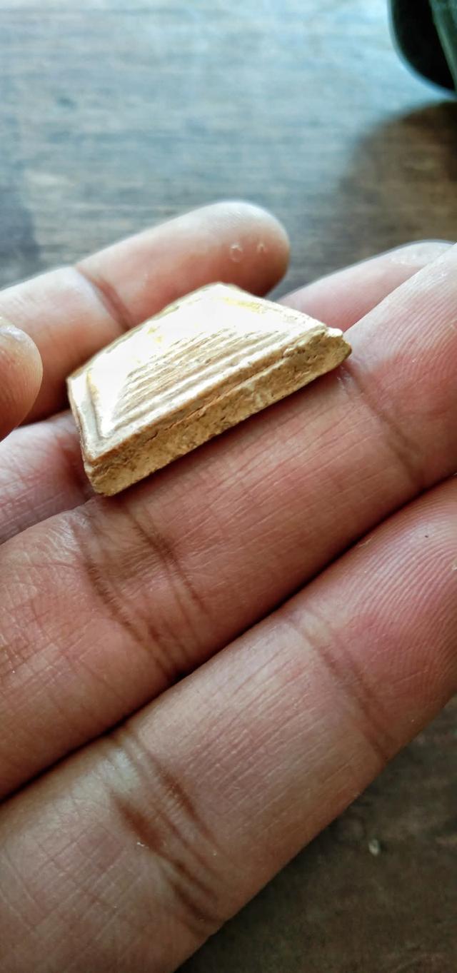 สมเด็จ พิมพ์เส้นด้าย 3