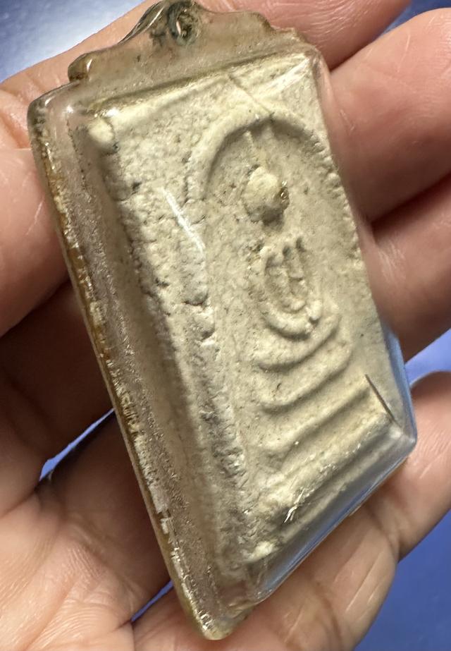 พระสมเด็จล.ป.นาค วัดระฆัง พิมพ์สามชั้นอกร่อง ปี2495 3