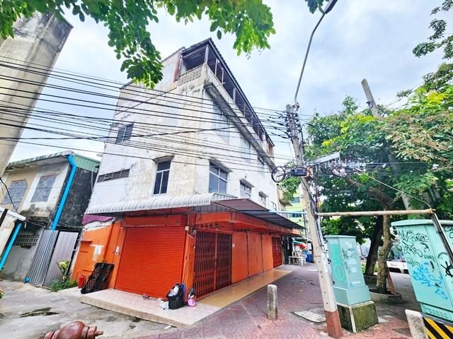 รีโนเวทใหม่ตรงแบบ ทรงวาด จักรวรรดิ์ สะพานพุทธ ให้เช่าอาคาร 3ชั้น Art Gallery 4คูหา เยาวราช Stand Alone 41ตรว. 361ตรม. 5