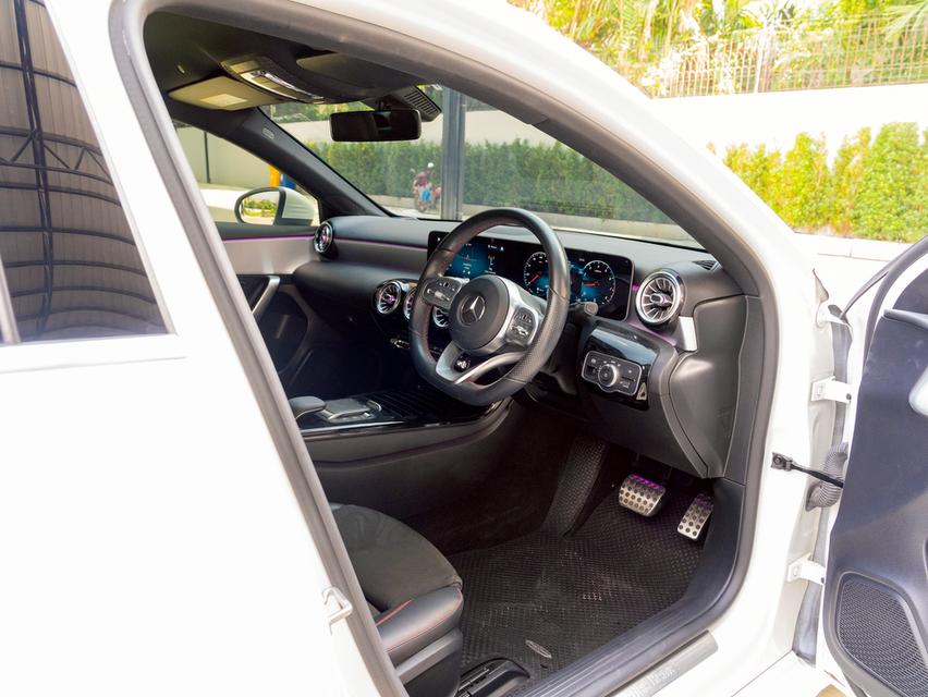 Benz A200 AMG ปี 2021 ไมล์เพียง 46,000 km. 8