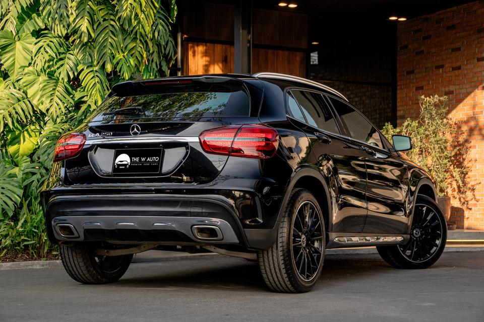 Mercedes-Benz GLA250 AMG Dynamic ปี 2019⏱️วิ่งน้อย 20,xxx km. ไมล์แท้ ใหม่แกะกล่อง-ช่วงล่างเฟิร์ม! 2