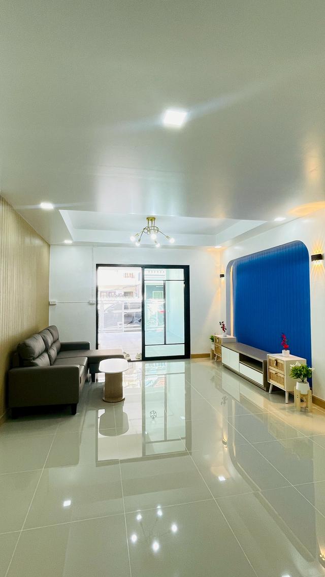 หมู่บ้านหงส์ประยูร1. 11