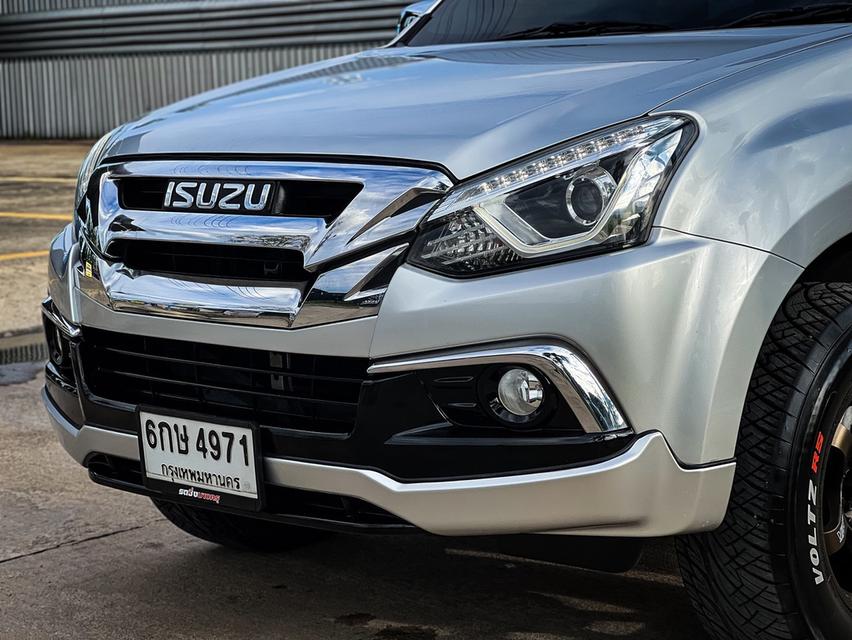 ขาย  Isuzu MU-X 3.0Onyx ปี17 14