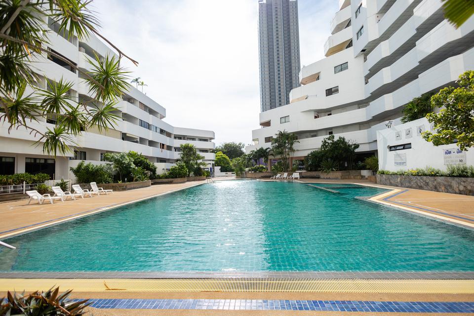 Spacious Sea View Condo in Paradise Condominium, Pattaya 13