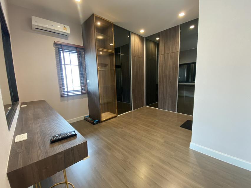 ขายบ้านเดี่ยว 2 ชั้น บางกอก บูเลอวาร์ด สาทร-ปิ่นเกล้า 2 - ที่ดิน 60.10 ตร.ว. / 17