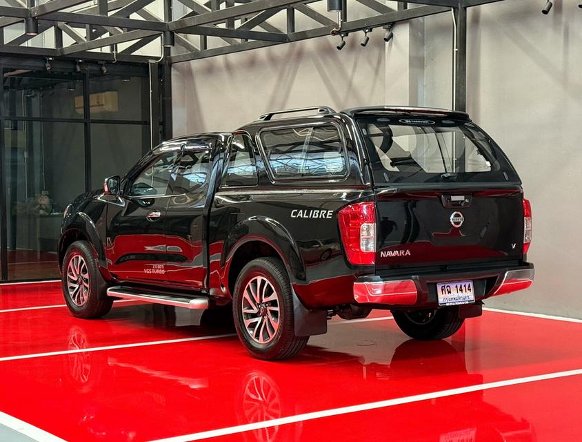 2018 NISSAN NAVARA 2.5 V AUTO รถมือเดียวออกป้ายแดง รถวิ่งน้อย เข้าศูนย์ตามระยะ รถไม่เคยมีอุบัติเหตุครับ 6