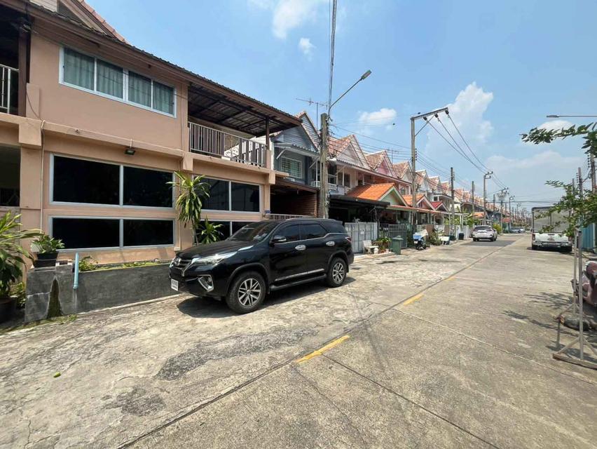 ขาย บ้านแฝด 2 ชั้น หมู่บ้านรัชธานี 6 ติดถนนสายไหม 35 ตรว 2