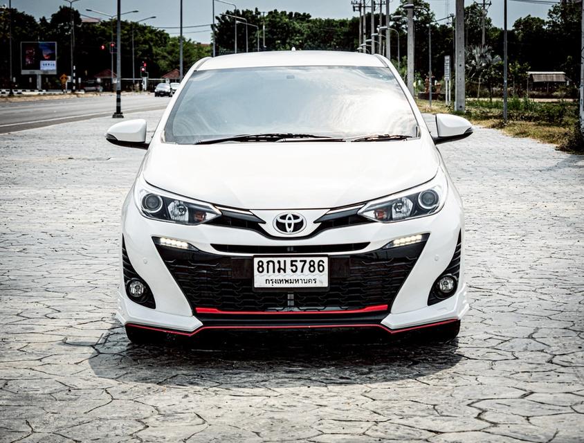 Toyota Yaris 1.2 G Sport เกียร์ออโต้ สีขาว ปี 2019