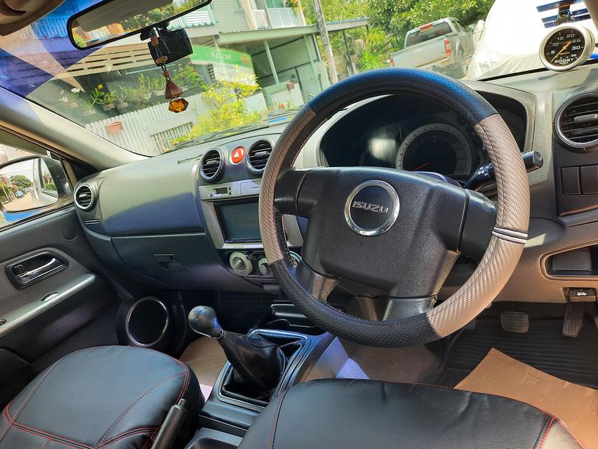 รถกระบะมือสองIZUZU DMAX 12