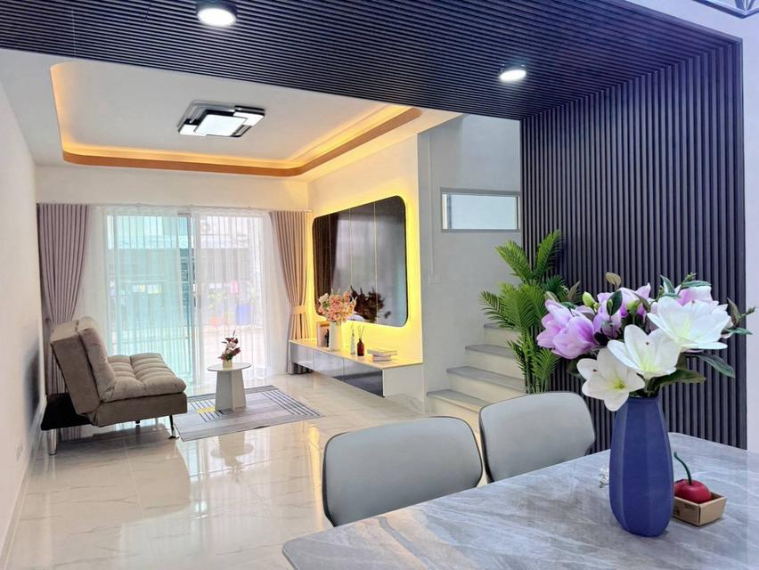ทาวน์เฮ้าส์ มีนบุรี นิมิตใหม่ คลองสามวาหมู่บ้านพฤกษษวิลล์ 62/1 10
