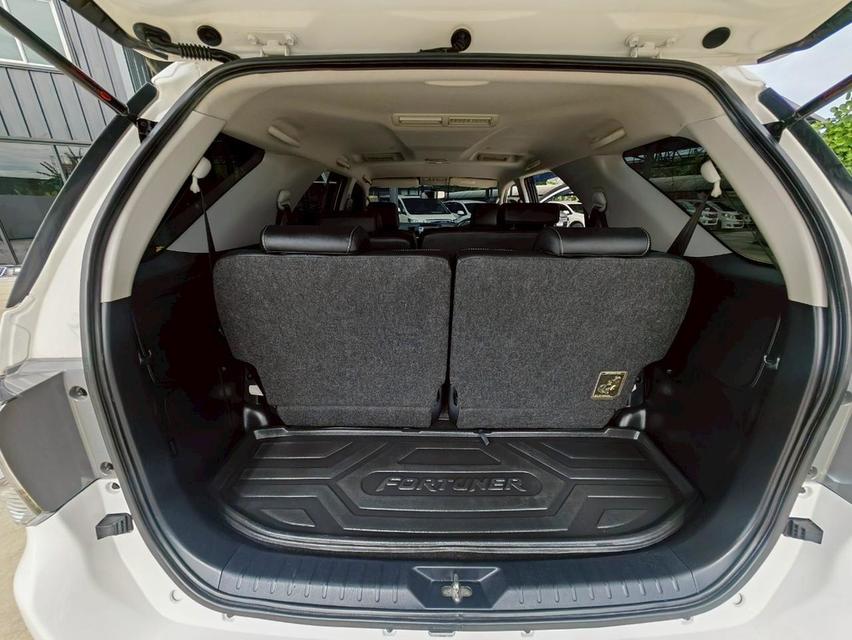 TOYOTA FORTUNER 2.7V 13
