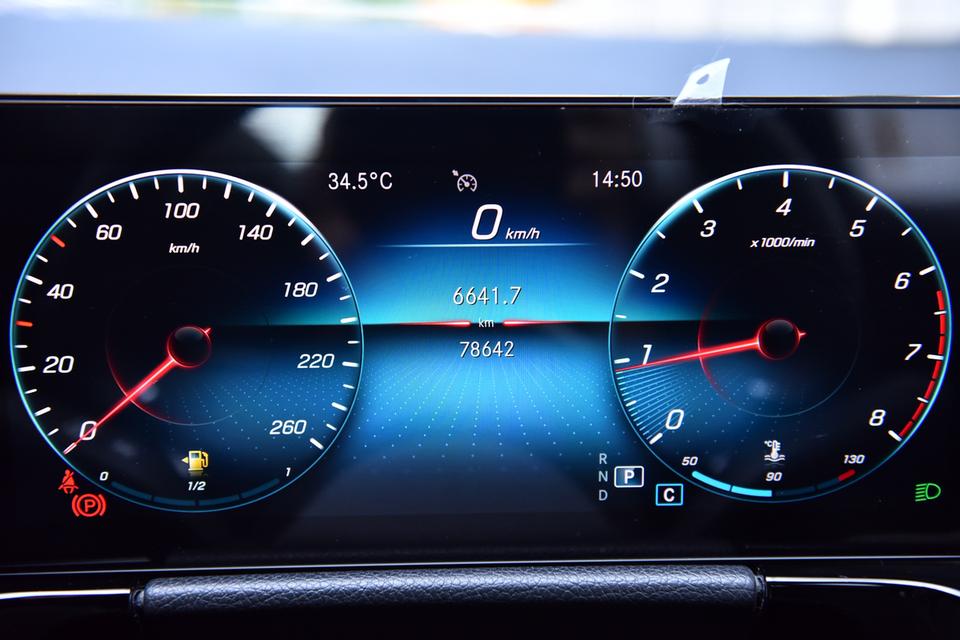 🎊"TOP OPTION เพียง 70,000 กิโล AMG DYNAMIC รถศูนย์ BENZ THAILAND ทะเบียนคืน รูปที่ 8