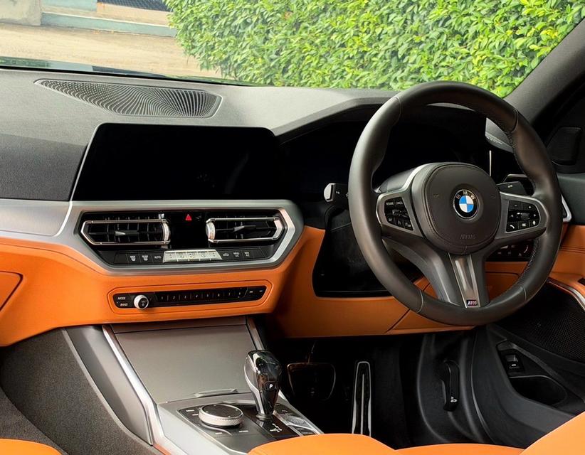 2021 BMW 320D MSPORT รถมือเดียวออกป้ายแดง รถวิ่งน้อย รถเข้าศูนย์ตลอด รถไม่เคยมีอุบัติเหตุครับ รูปที่ 12