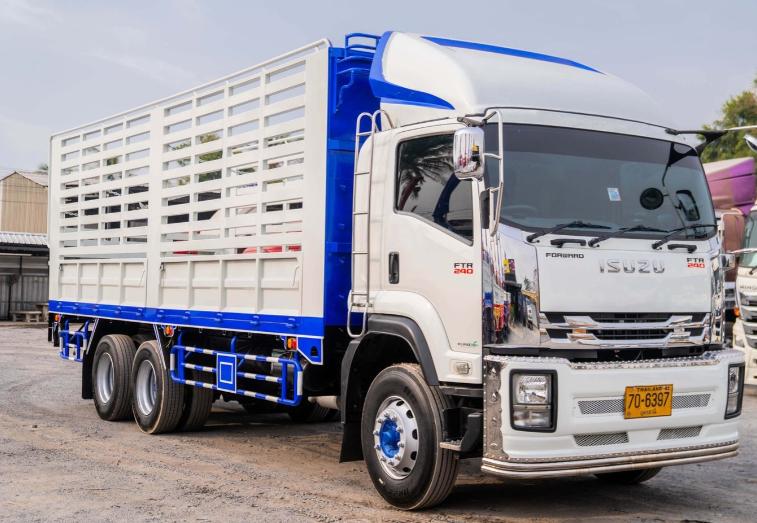 ISUZU FTR 240 แรงม้า 2