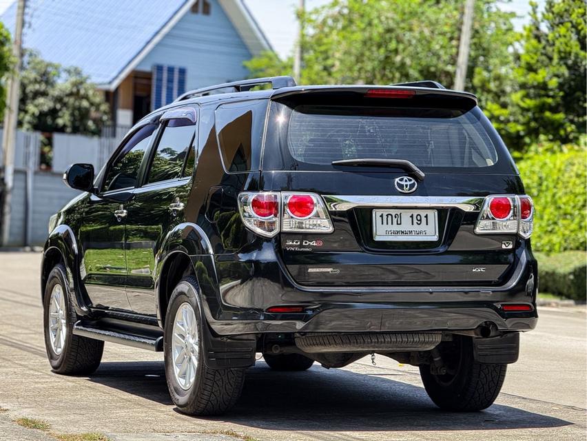 รหัสรถ WRT191 TOYOTA FORTUNER 3.0 V 4WD