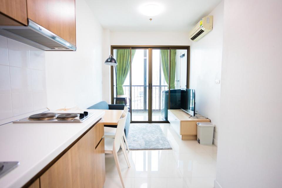 ขายคอนโด Ideo Mix Sukhumvit 103 (ไอดีโอ มิกซ์ สุขุมวิท 103) ทำเลดีมาก ทางขึ้น  BTS สถานีอุดมสุข ติดทางเข้าคอนโด 2