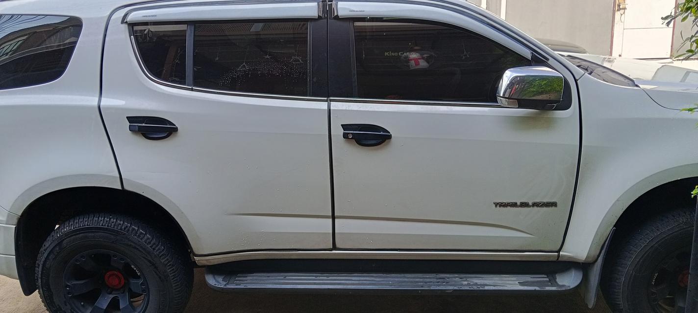 Chevrolet trailbrezer 13