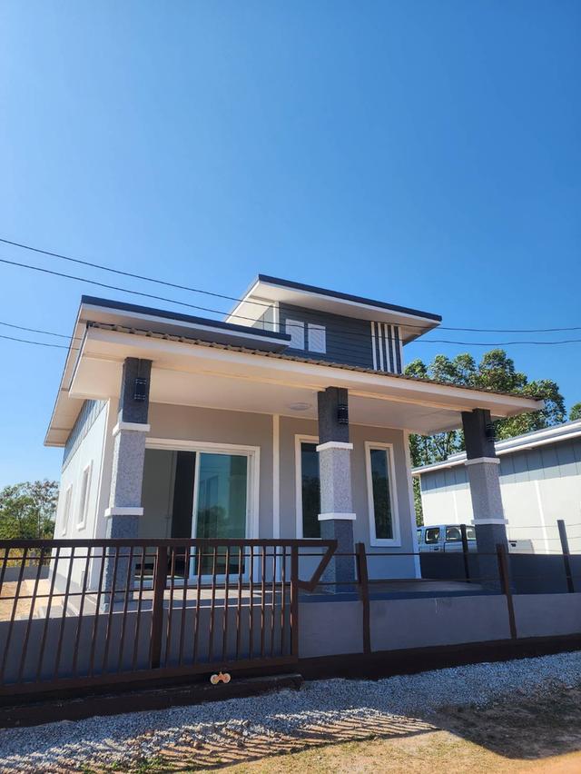 ขายด่วน บ้านพร้อมที่ดิน ขนาด3ห้องนอน 2